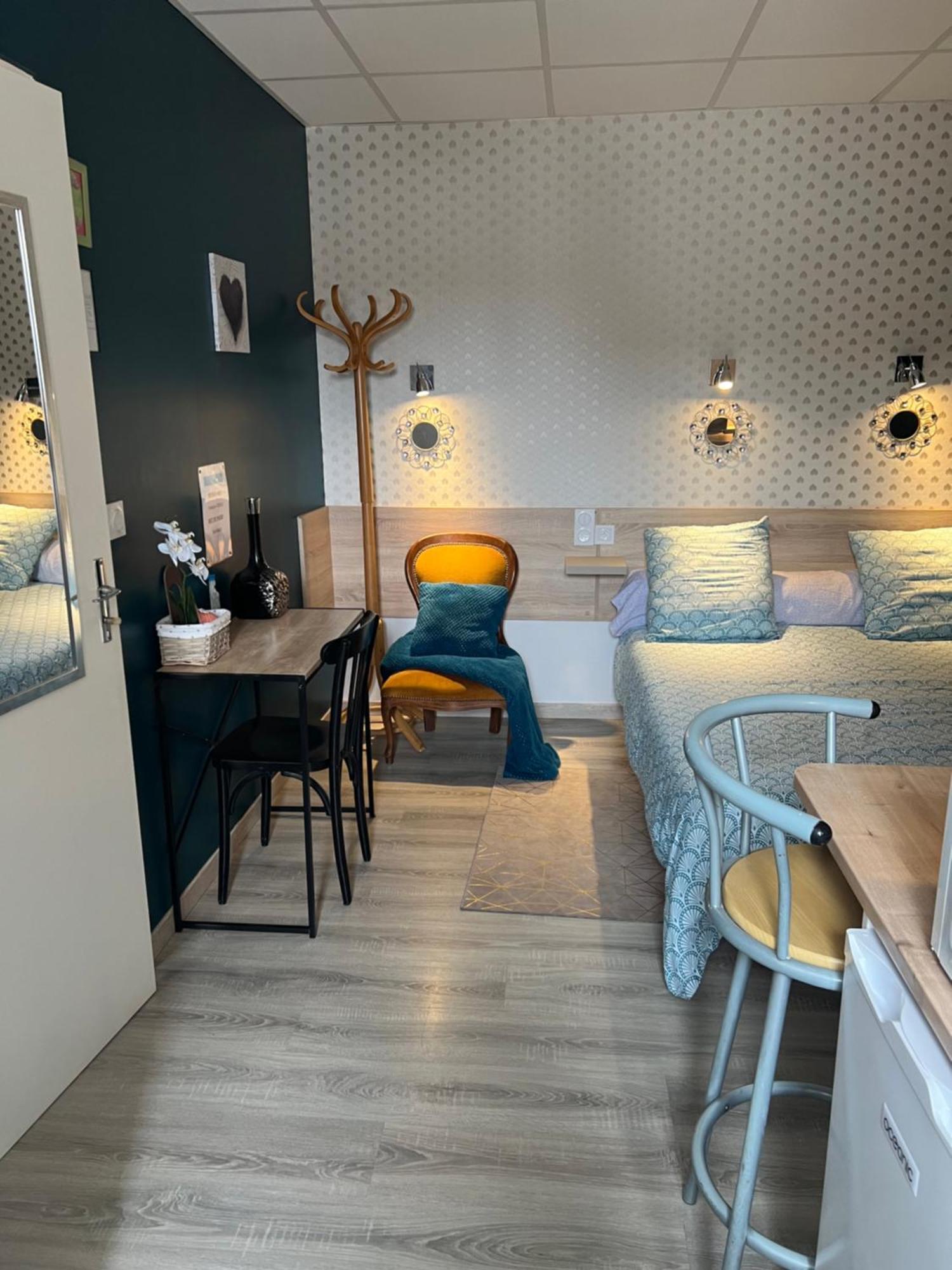 Residence Sainte Therese - La Villa Selva Lourdes Ngoại thất bức ảnh